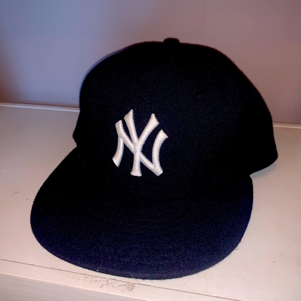 New Era 59FIFTY MLB NY Yankees fitted in Navy